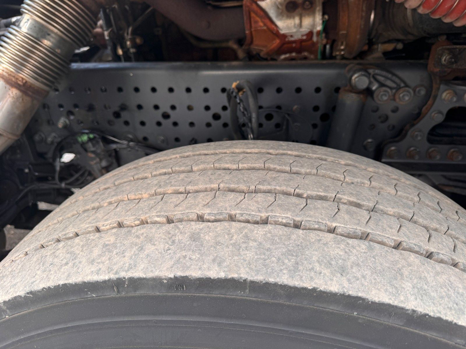 MERCEDES-BENZ – 1843 4X2 Meiller AK 12 mit Funksteuerung - Bild 20