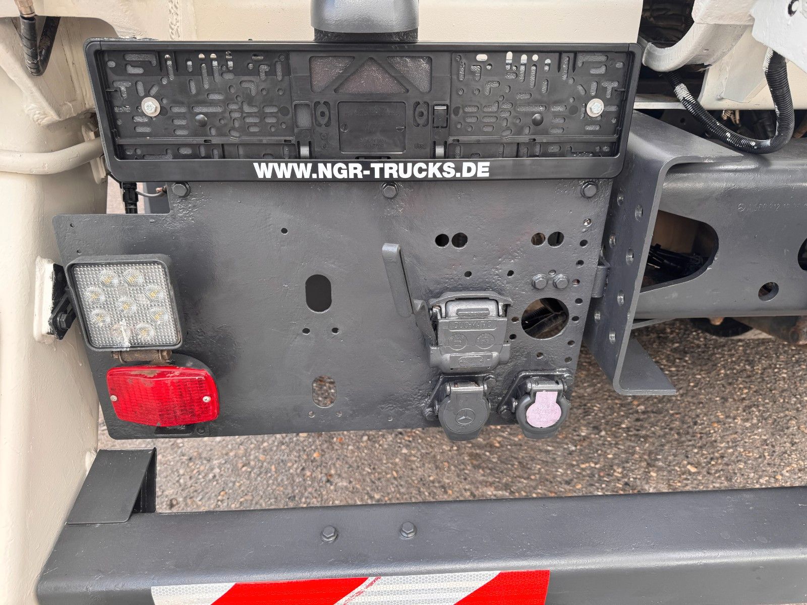 MERCEDES-BENZ – 1843 4X2 Meiller AK 12 mit Funksteuerung - Bild 22