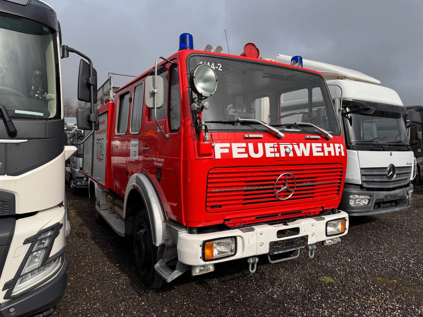 MERCEDES-BENZ – 1017 4X4 Feuerwehr komplett Ausstattung - Bild 5