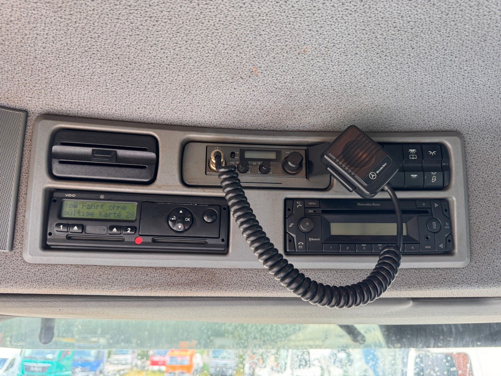MERCEDES-BENZ – 2541 6X2 Abroller Meiller mit Kran Atlas & Funk - Bild 7