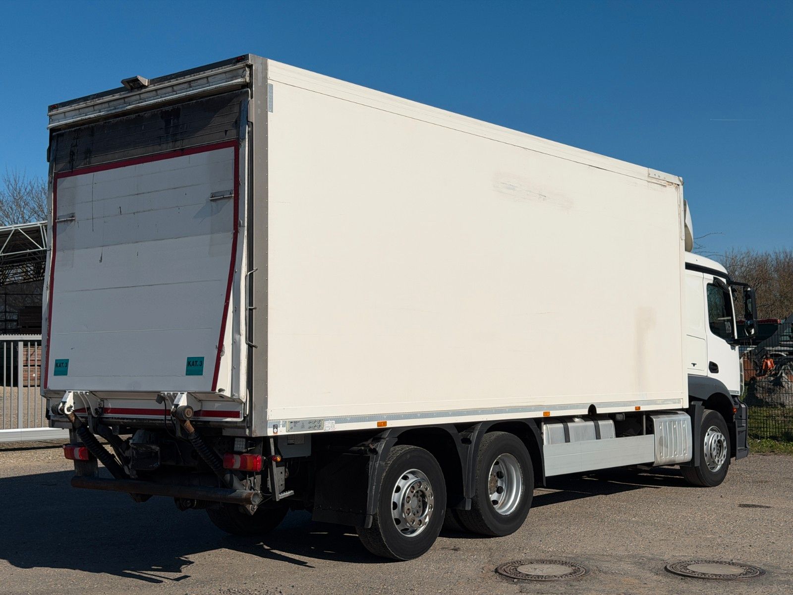 MERCEDES-BENZ – 2543 MP4 6x2 Thermoking T600R | LBW | AHK - Bild 8