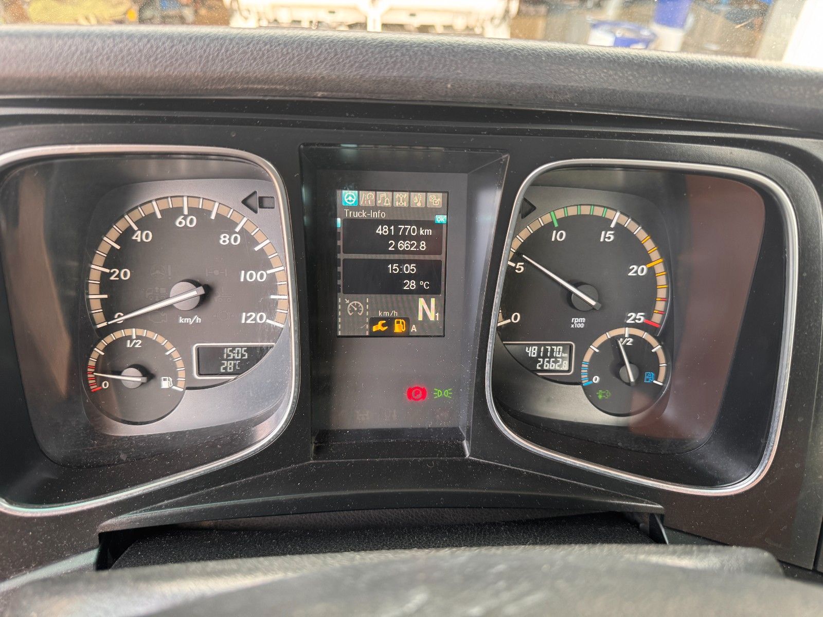 MERCEDES-BENZ – 1843 4X2 Meiller AK 12 mit Funksteuerung - Bild 5