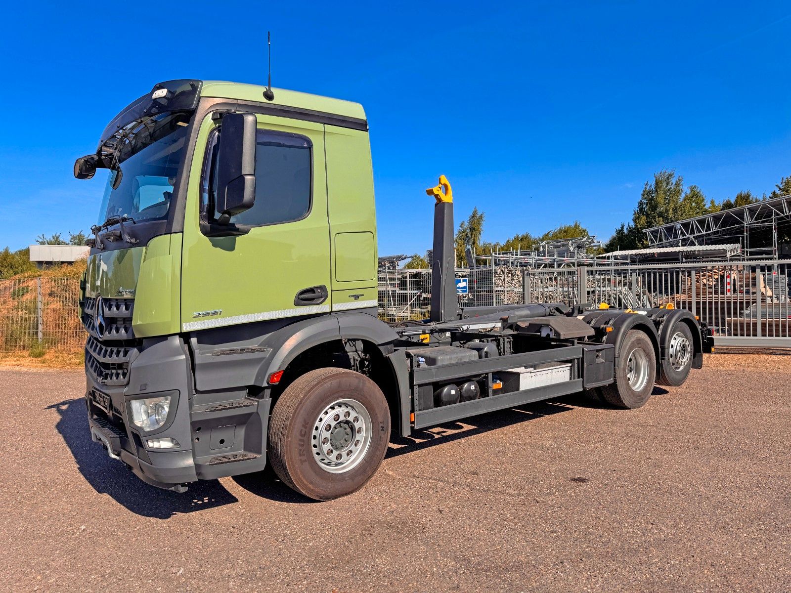 MERCEDES-BENZ – 2551 6X2 Meiller RK 20.70 mit Retarder - Bild 13