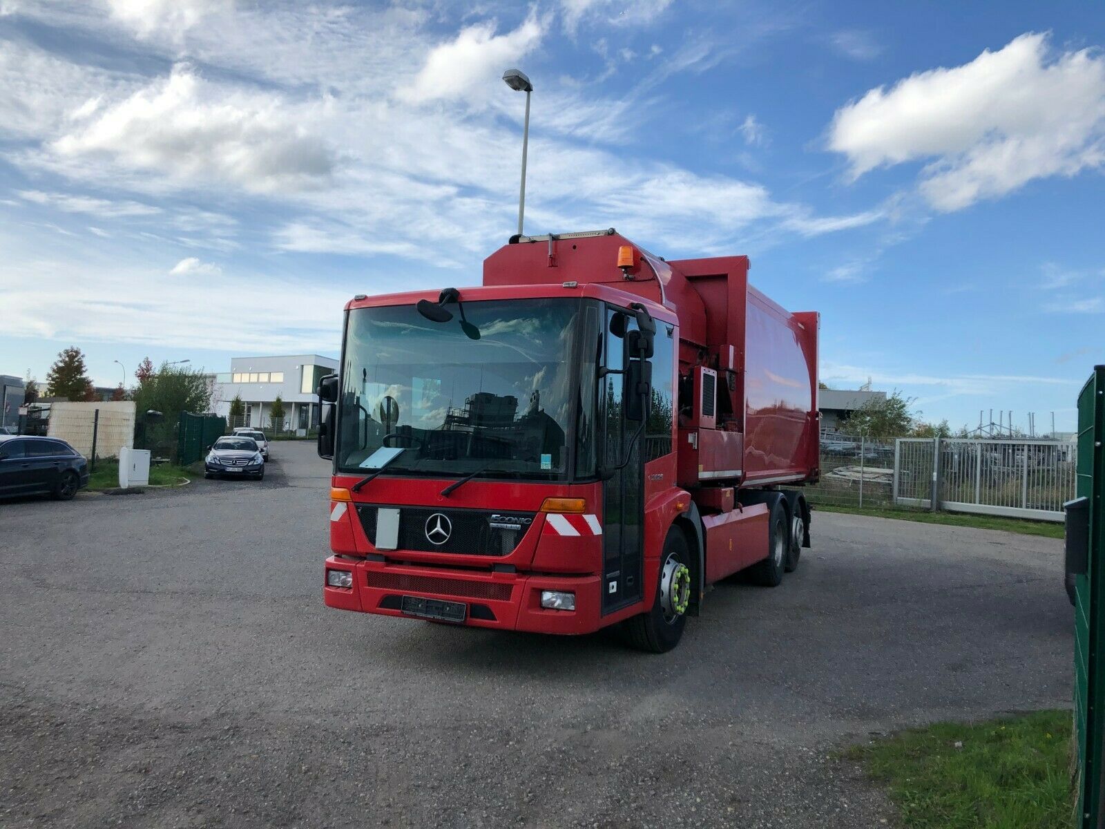 MERCEDES-BENZ – 2629 6X2 Seitenlader Speed Paddle - Bild 2