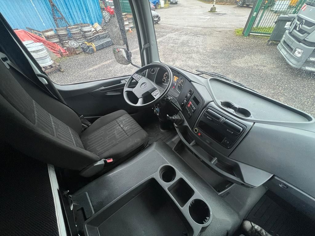 MERCEDES-BENZ – 1324 4X2 Koffer Plane 6 to. Hebebühne - Bild 2