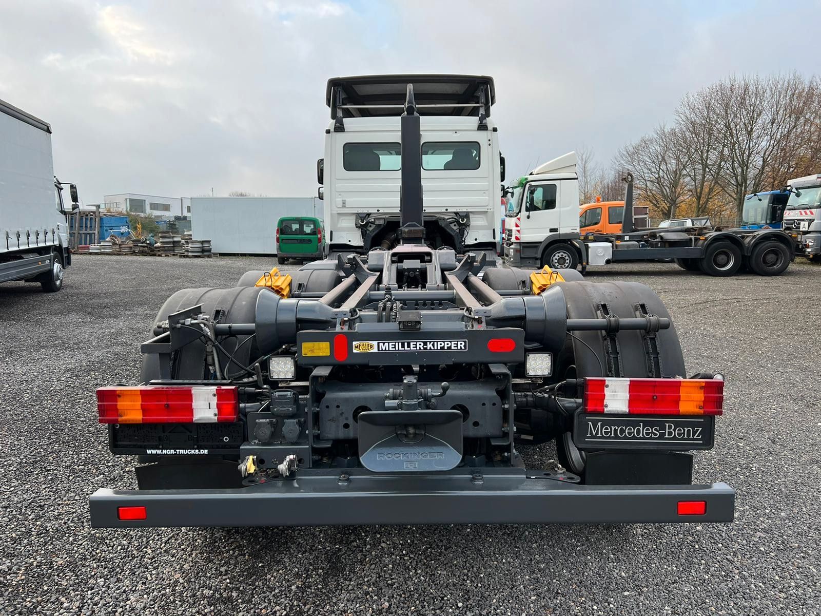 MERCEDES-BENZ – 2541 6X2 Meiller RK 20.65 Funk | Top Zustand! - Bild 11