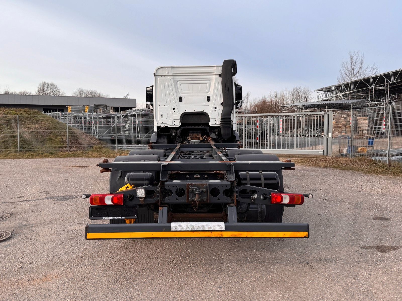 MERCEDES-BENZ – 2536 ADR Valid & kipphydraulik für Gastank - Bild 11