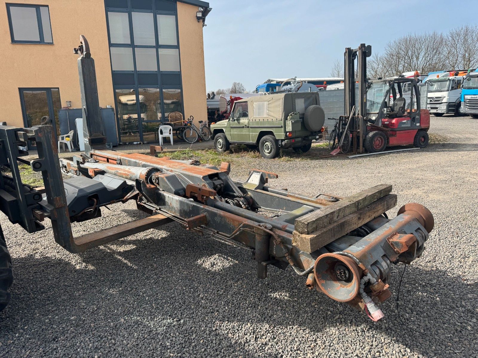 ANDERE – Meiller Abrollaufbau für 6X4 mit 3,90 Radstand - Bild 5