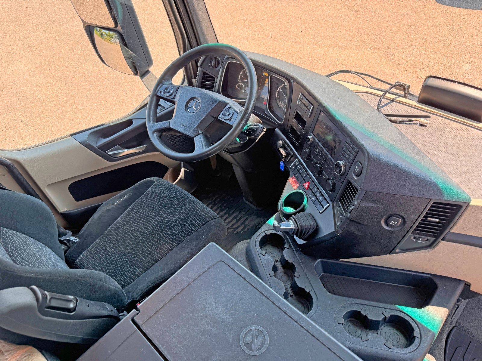 MERCEDES-BENZ – 2543 6X2 Meiller Abroller mit Funkbedienung Top - Bild 11
