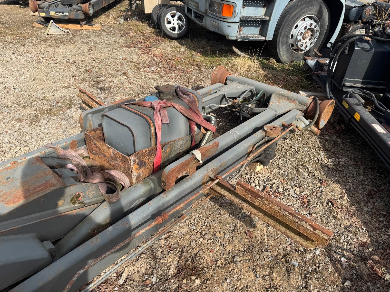 ANDERE – Meiller RK 19.60 Abrollaufbau 6X4 3,90 Radstand - Bild 5