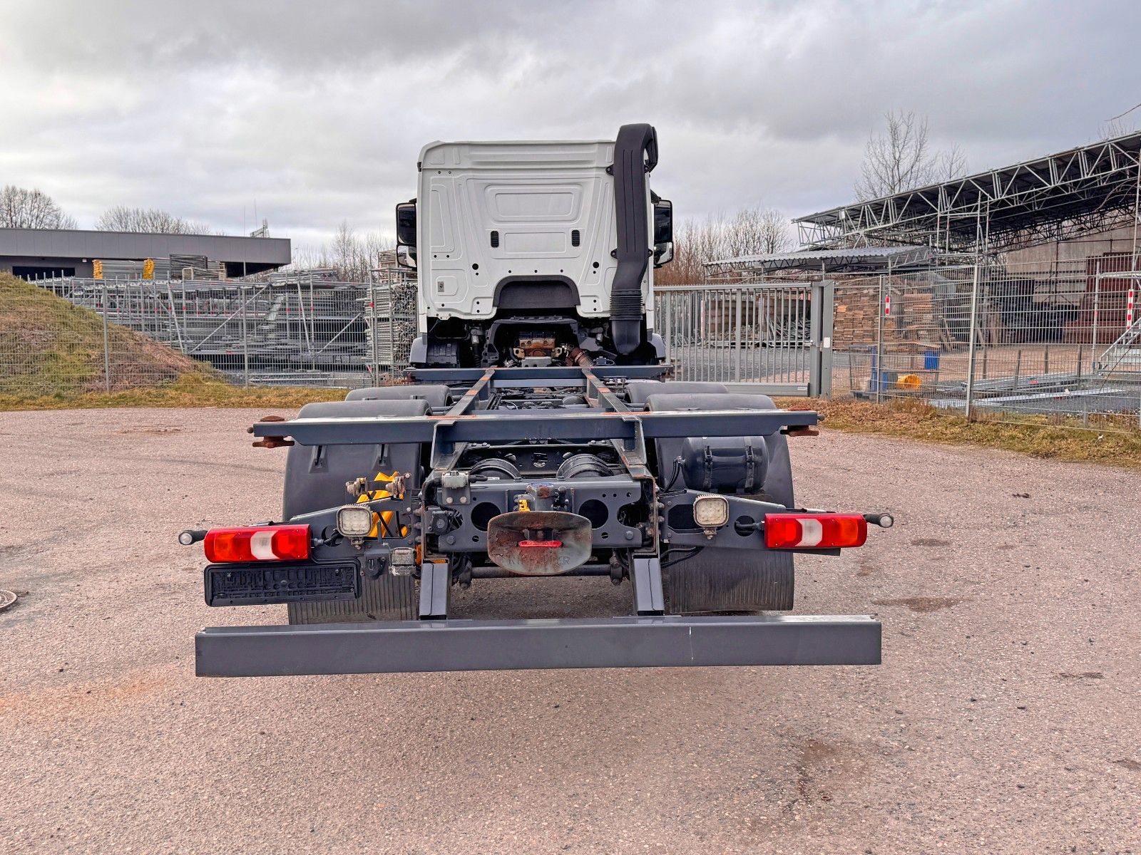 MERCEDES-BENZ – 2536 ADR Valid & kipphydraulik für Gastank - Bild 10