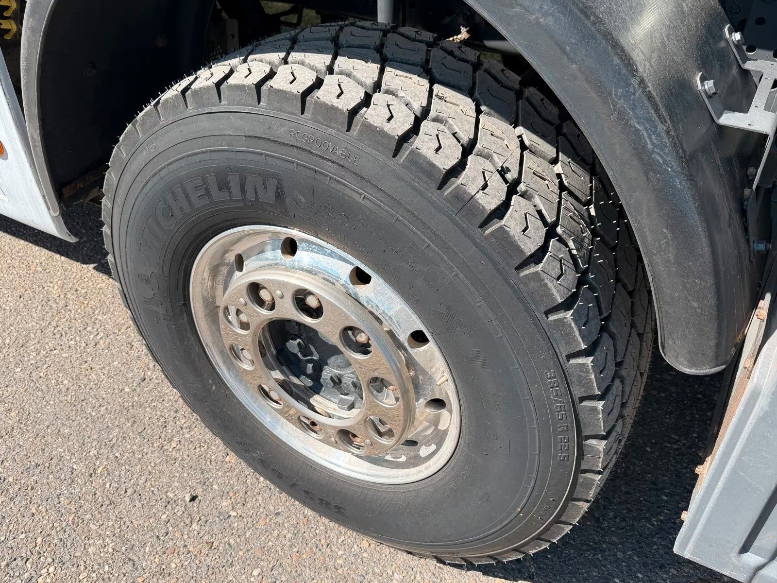 MERCEDES-BENZ – 4251 8x4 Palfinger Retarder 12 neue Reifen - Bild 28
