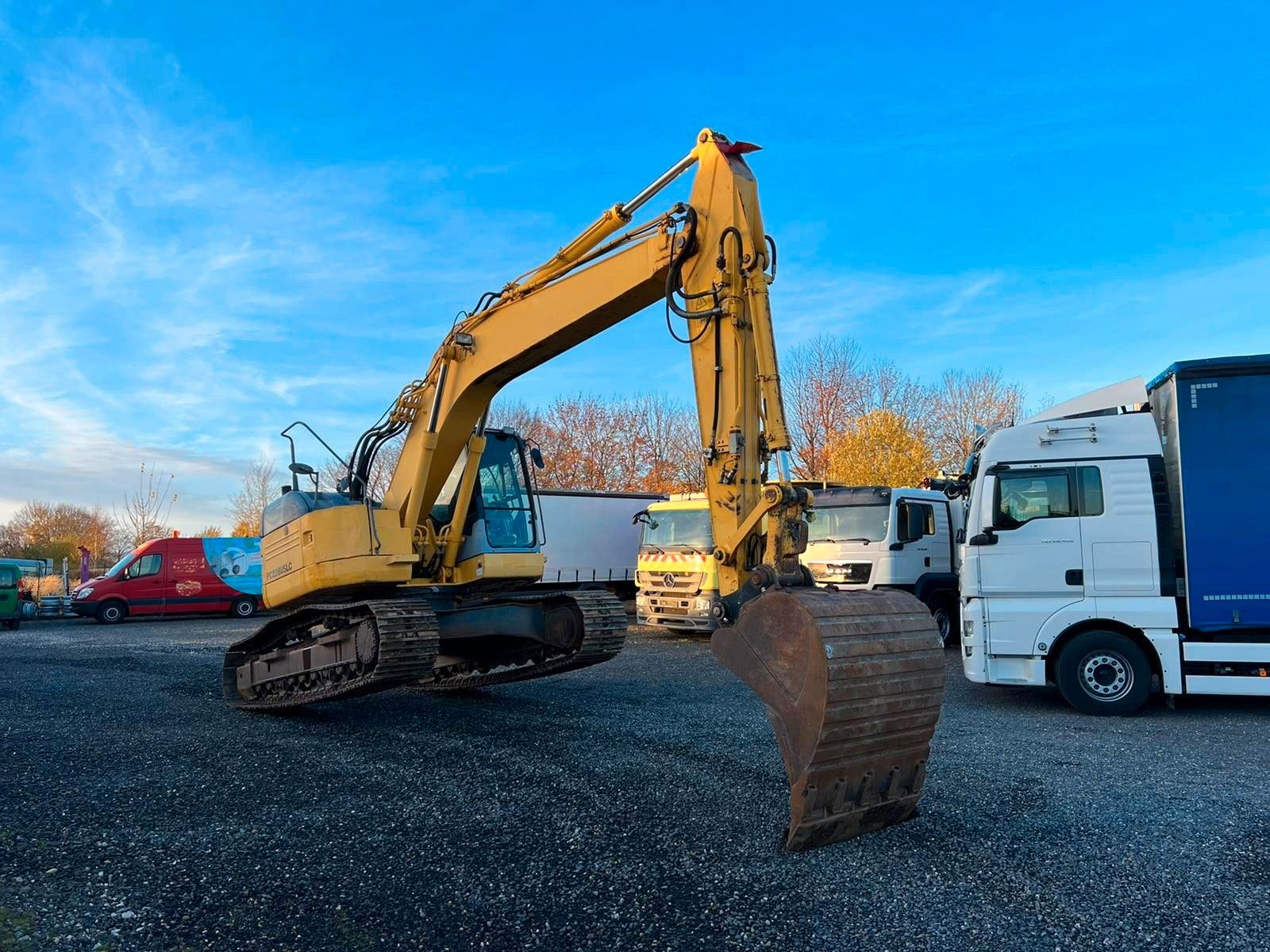 KOMATSU – PC228USLC 23200 Kg 107 Kw - Bild 6