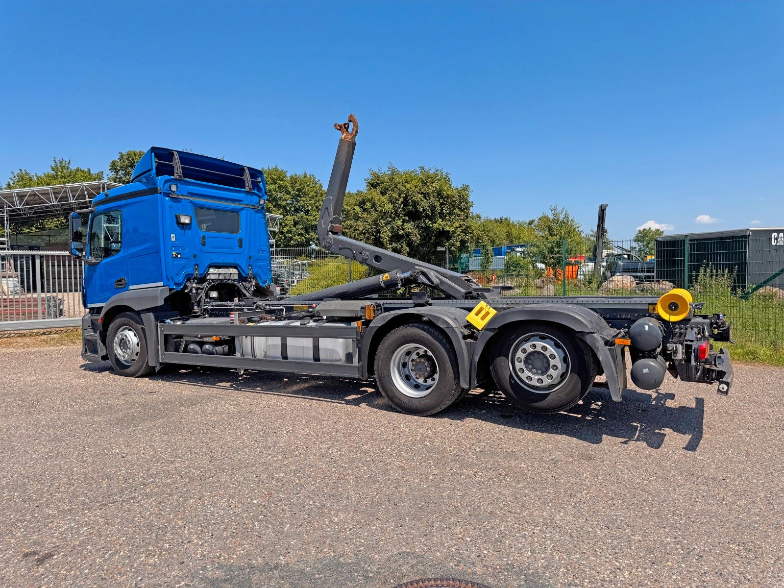 MERCEDES-BENZ – 2543 6X2 Meiller Abroller mit Funkbedienung Top - Bild 6