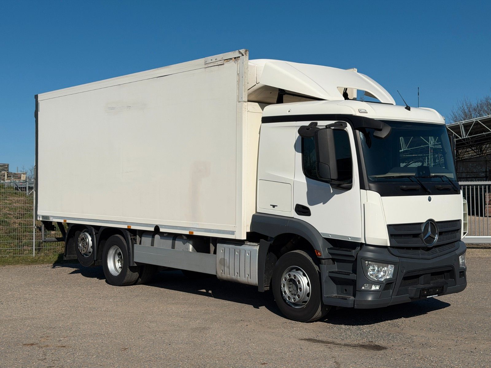 MERCEDES-BENZ – 2543 MP4 6x2 Thermoking T600R | LBW | AHK - Bild 4