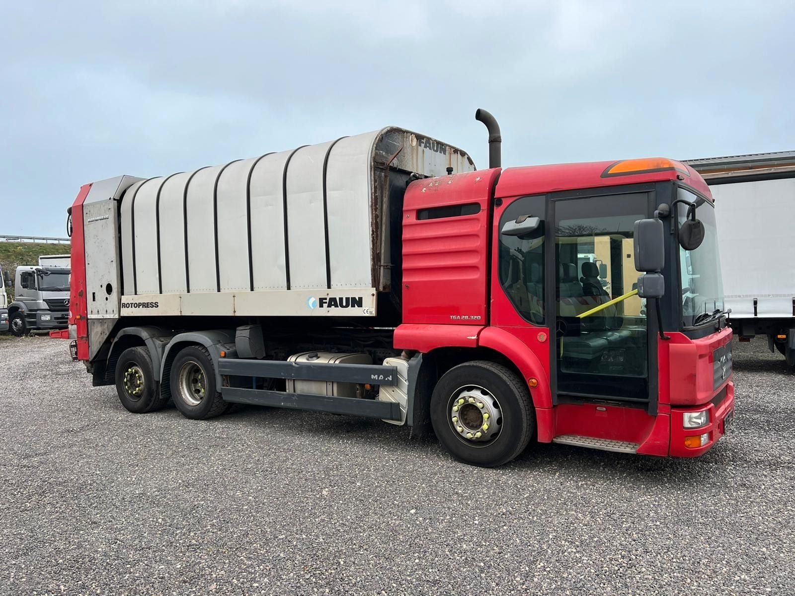 MAN – 28.350 6X2 als Fahrgestell mit oder ohne Aufbau - Bild 1