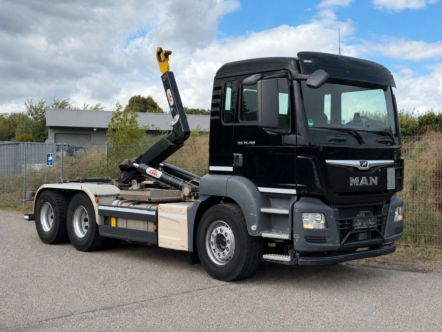 MERCEDES-BENZ – 26.460 6x4 | HYVA hydr. Containerv. | RS: 3,90m - Bild 1