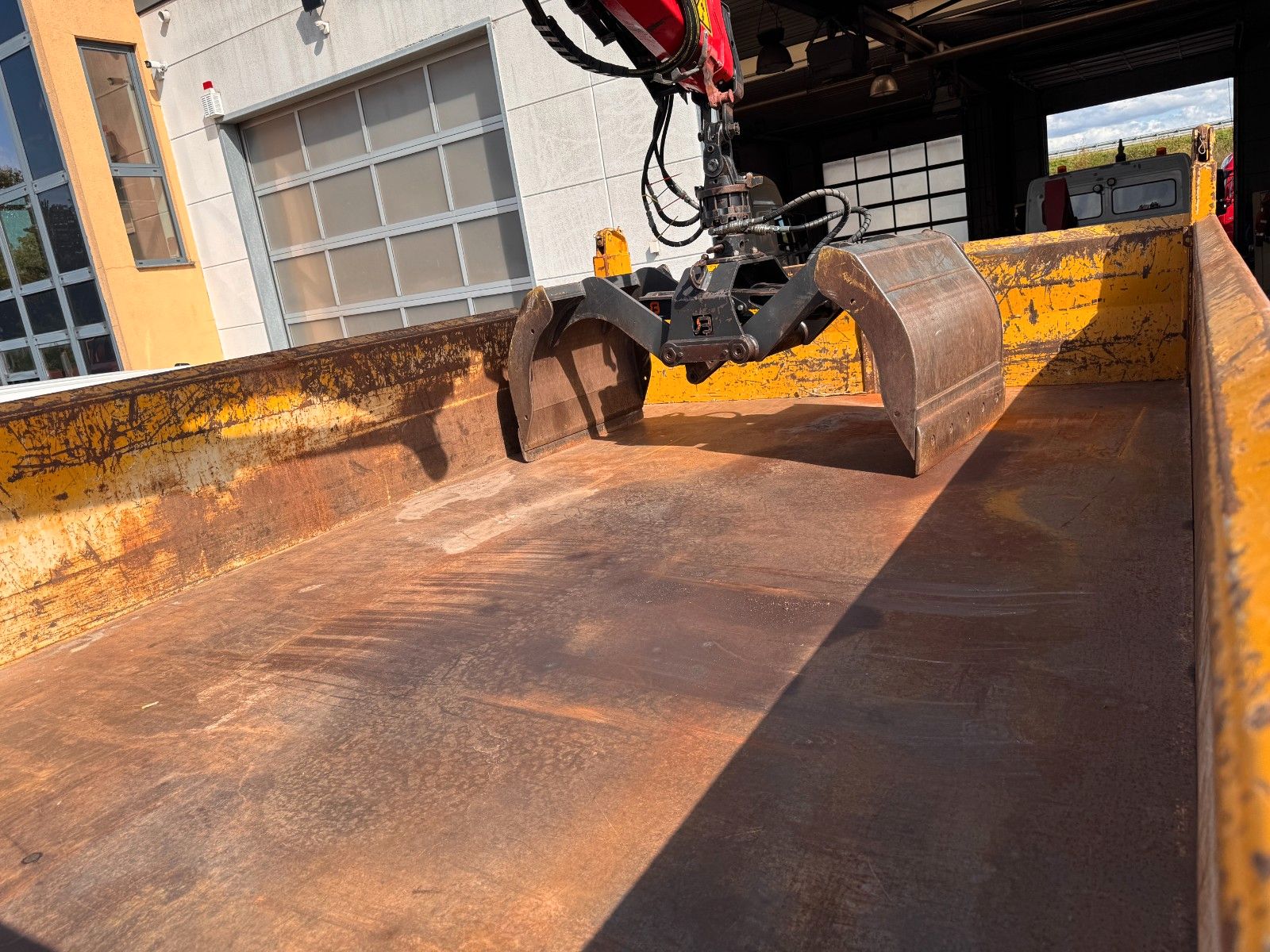 ANDERE – HMF 1020K1 & Hyva 2 Seitenkipper - Bild 7