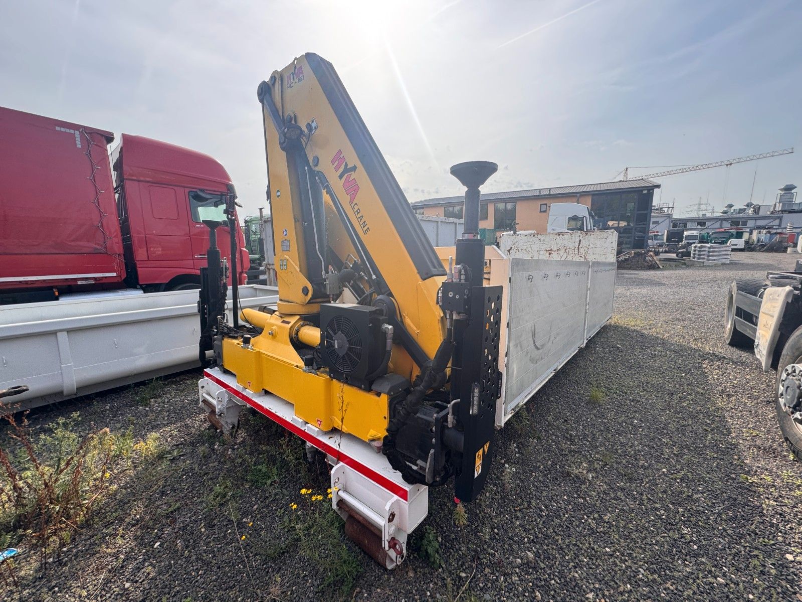 ANDERE – Abrollcontainer mit KRAN kaum benutzt Top Zust. - Bild 2