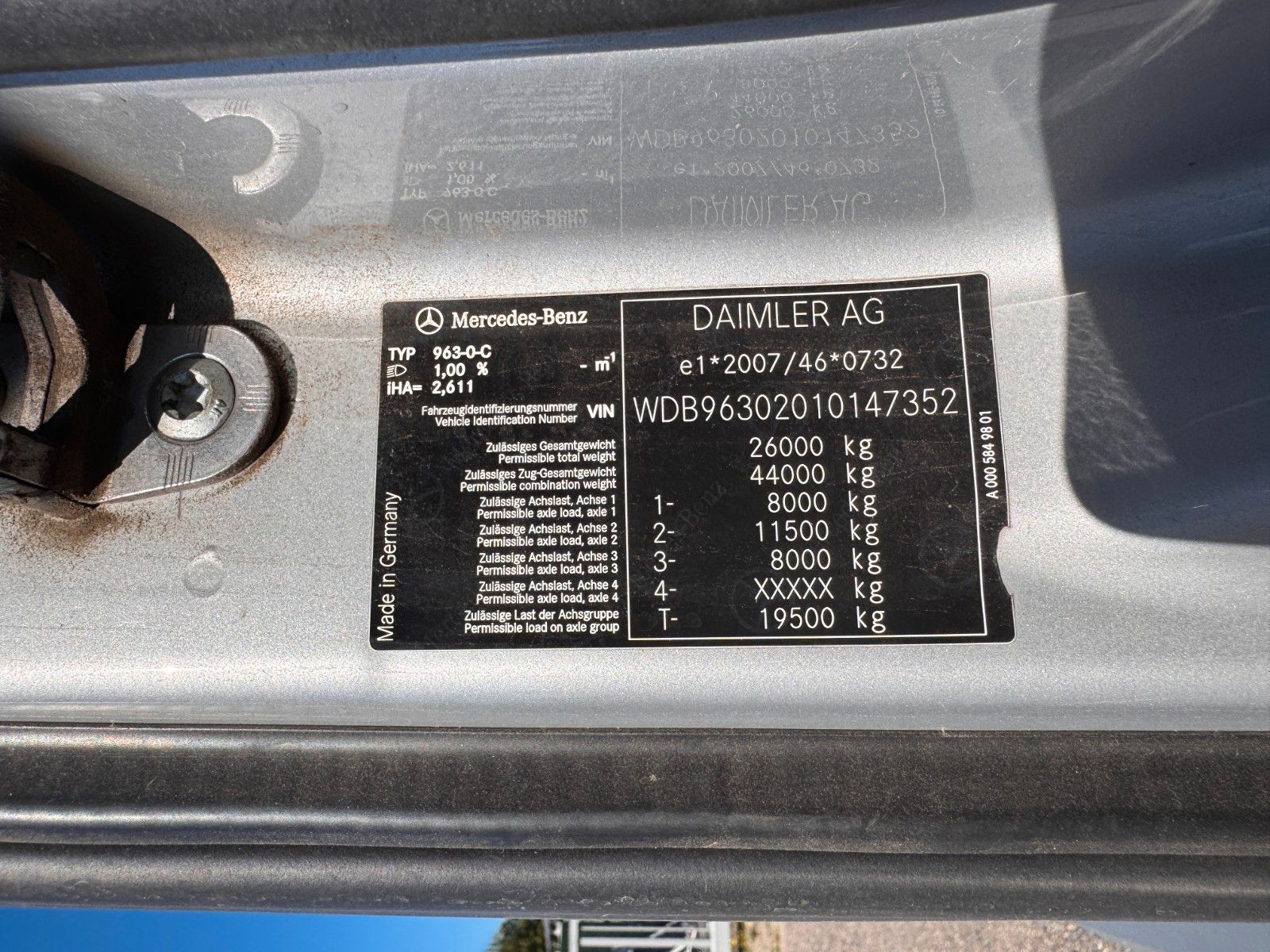 MERCEDES-BENZ – 2543 6X2 VDL Abroller guter Zustand - Bild 3